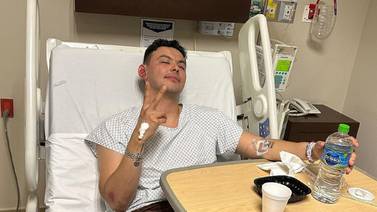 Hospitalizan a "El Yaki" tras sufrir accidente por grabar una historia de Instagram