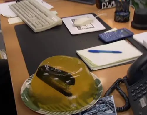 Broma de la gelatina en la serie "The Office"