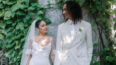Fotos: Vanessa Hudgens y Cole Tucker sellan su amor en una romántica boda en México