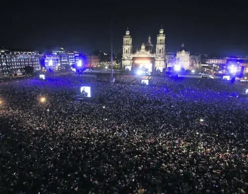 Asistieron cerca de 160 mil personas al concierto gratuito de Interpol en CDMX.