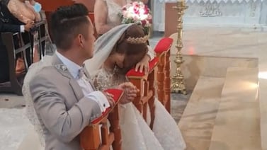 VIDEO VIRAL: Novia se desmaya justo el día de su boda en pleno altar