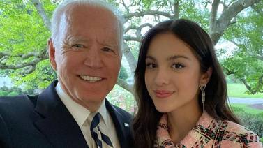 Olivia Rodrigo se reúne con Joe Biden para concientizar a los jóvenes sobre la vacunación