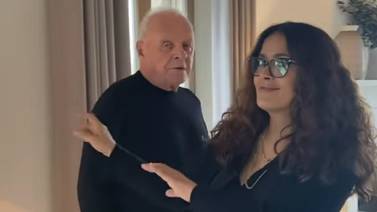 VIDEO VIRAL: Anthony Hopkins celebra su segundo Óscar bailando junto a Salma Hayek