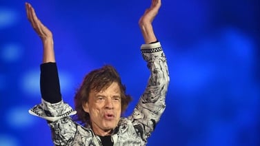 Mick Jagger saca sus mejores pasos de baile en el escenario tras superar el Covid-19