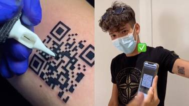 Joven se tatúa en el brazo su certificado de vacunación contra la Covid-19 