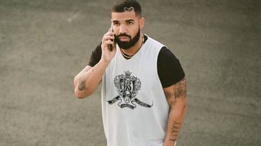 Drake lucha contra la caída del cabello tras contagiarse de Covid-19