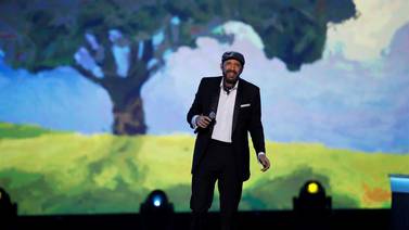 Julio Iglesias, Juan Luis Guerra y Roberto Carlos son homenajeados en los Latin Grammy