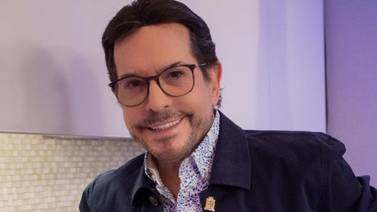 Revelan que Juan José Origel tuvo un romance con un famoso actor de Televisa