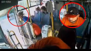 VIDEO: Chofer de transporte público se queda dormido y termina en accidente