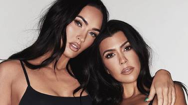 Megan Fox y Kourtney Kardashian posan juguetonas para la nueva colección de Kim Kardashian
