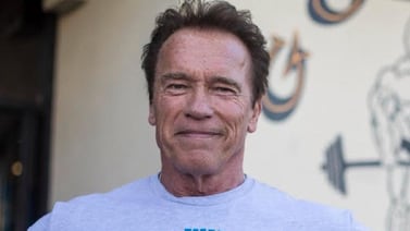 Actriz revela que Arnold Schwarzenegger le tiró una flatulencia en la cara