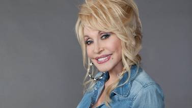 Dolly Parton protagonizará “A Holly Dolly Christmas” para celebrar temporada navideña