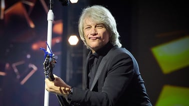 Jon Bon Jovi sigue recuperándose tras su cirugía de cuerdas vocales¿Dejará la música? 