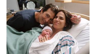 Karla Souza celebra el nacimiento de su hija Giulia