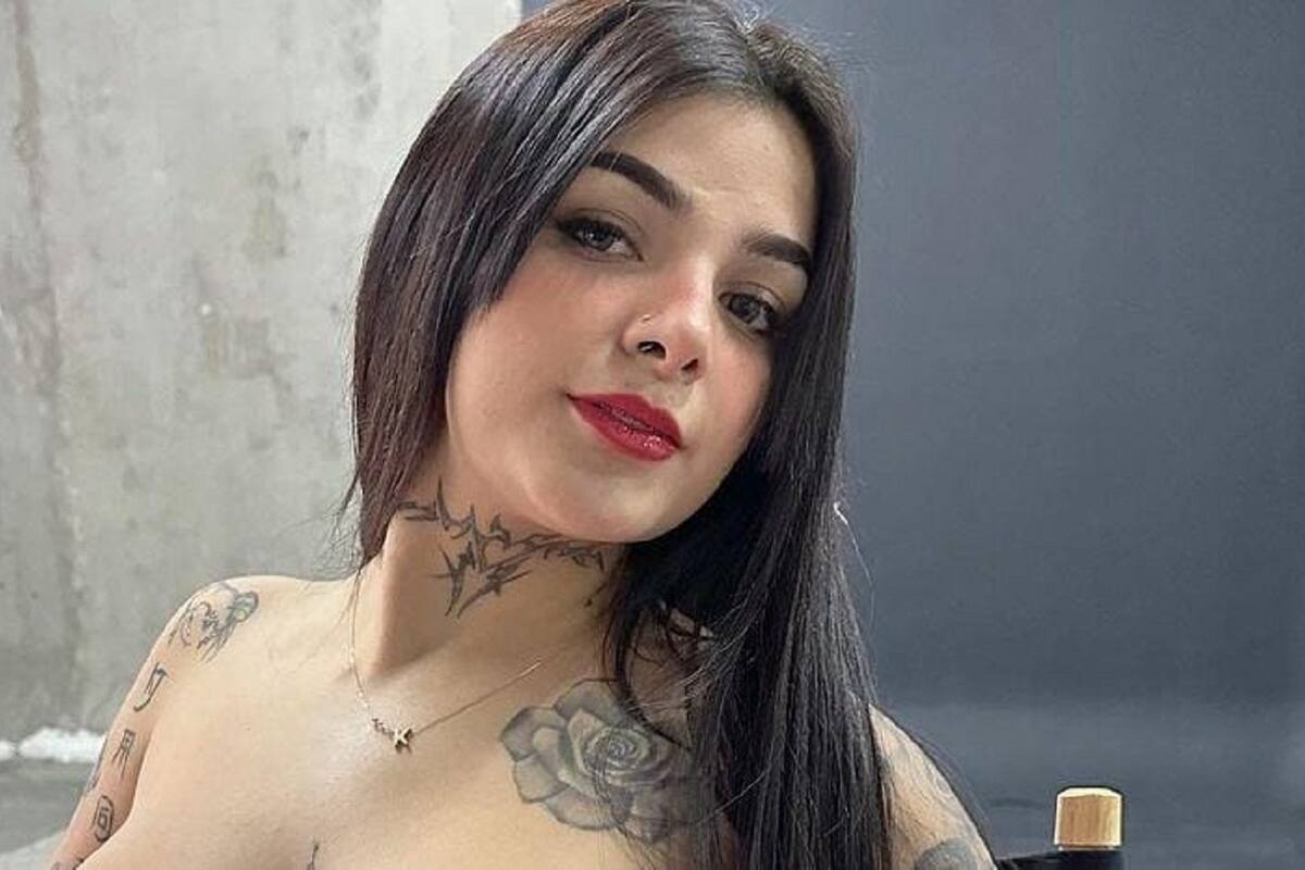 Karely Ruiz acapara las miradas de sus fans con su ropa interior de Bob Esponja