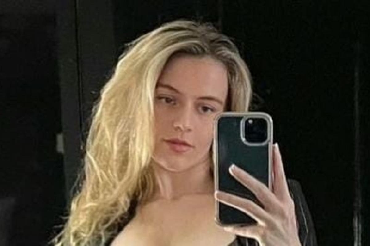 Vera Dijkmans muestra su espectacular figura modelando su ropa interior
