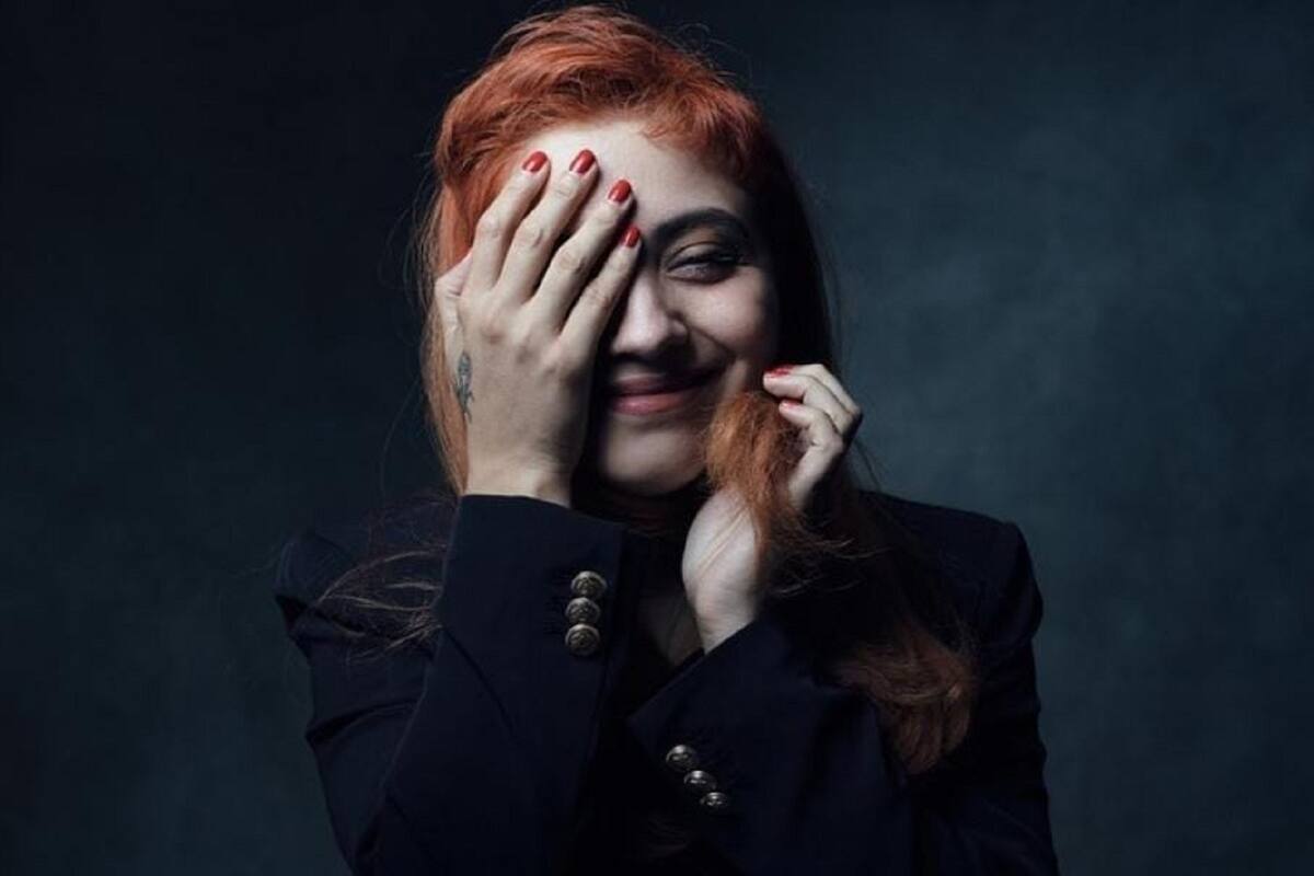 Mon Laferte anuncia el nacimiento de su primer hijo, Joel