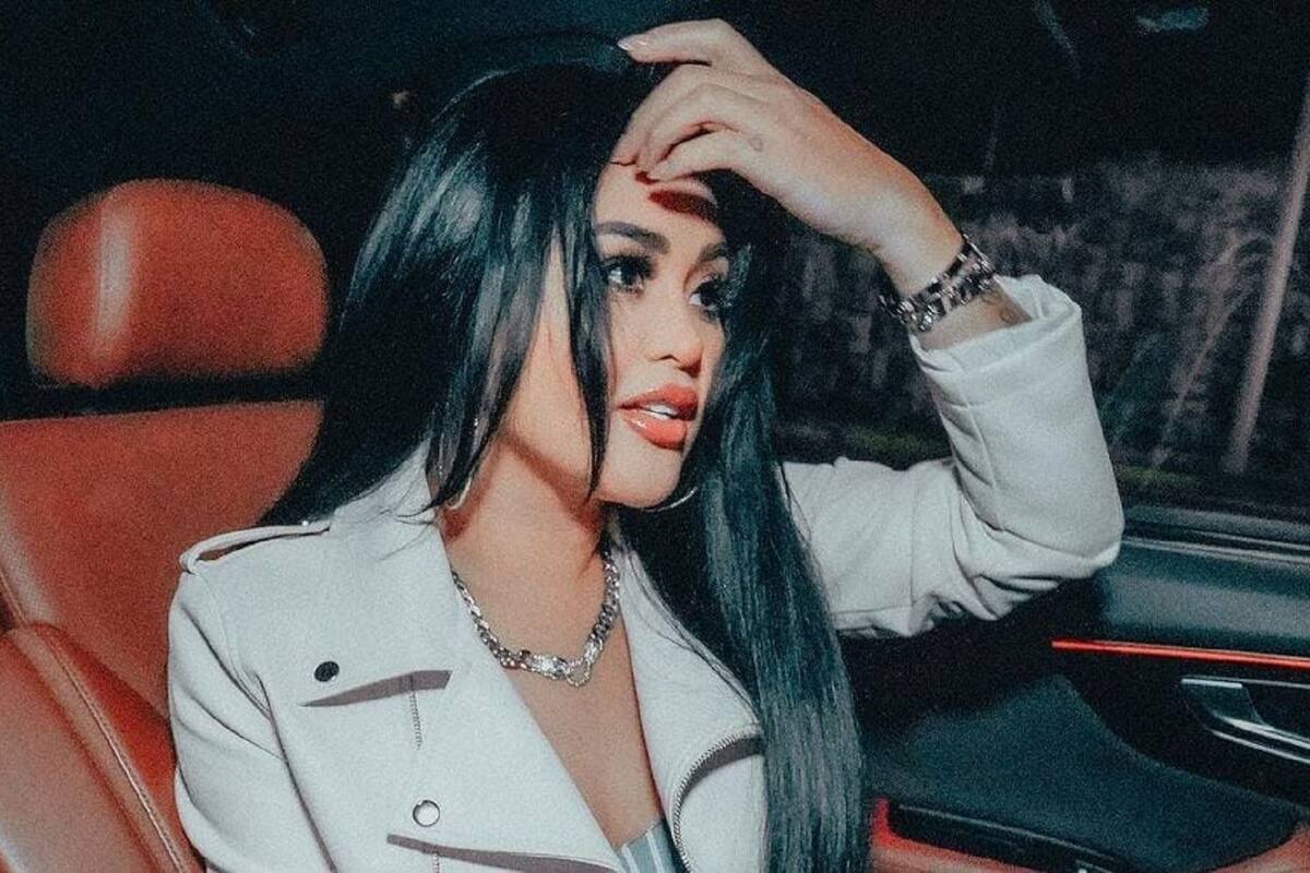 Gomita revela a qué famoso cantante le rechazó una invitación a comer