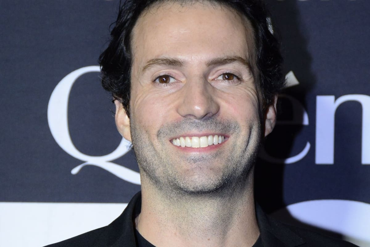Pablo Cruz Guerrero se transforma en "Chespirito" para la esperada bioserie 'Sin querer queriendo'
