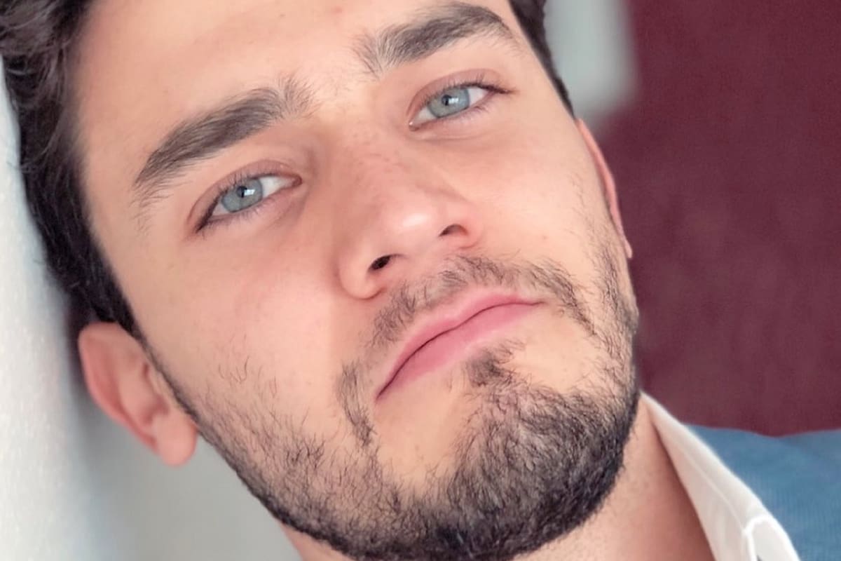 José Manuel Rincón enloquece a fans con su tonificado abdomen