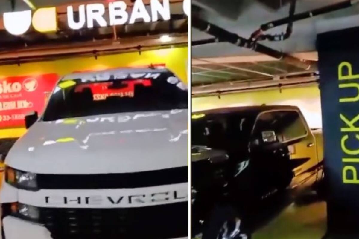 Tapatíos se equivocan y estacionan sus camionetas en zona pick up de centro comercial