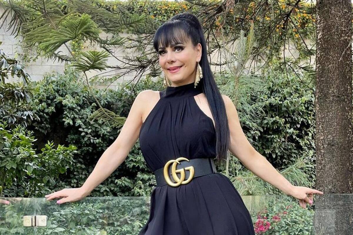 Maribel Guardia deslumbra a sus fans con vestido de lentejuelas