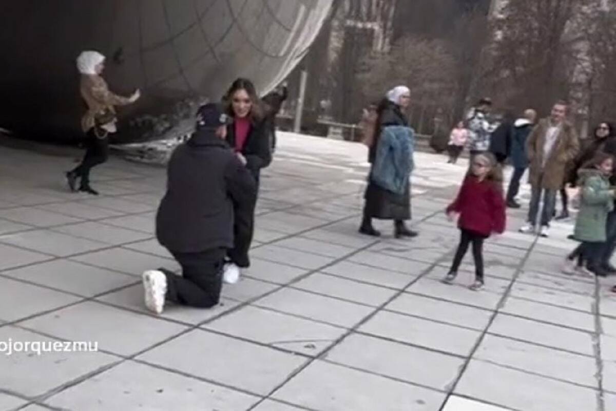 Hombre reacciona al ver a pareja comprometiéndose: “No sabes en la que te metiste”