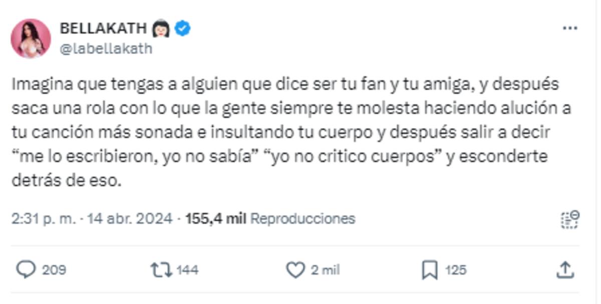 Yeri Mua y Bellakath se pelearon en redes sociales