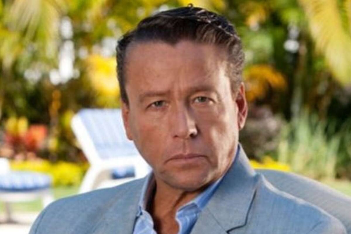 Alfredo Adame se da una manita de gato; Éste es el tratamiento que se realizó para verse más joven