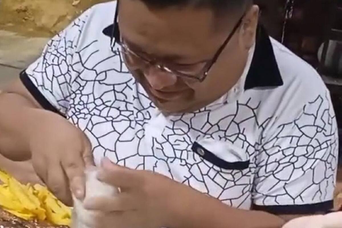 VIDEO VIRAL: Hombre lleva su propio arroz a restaurante para llenarse