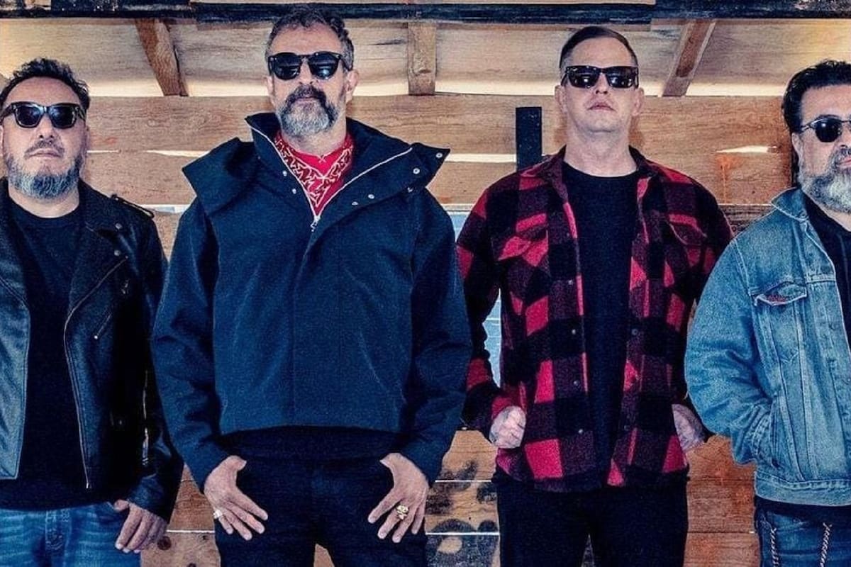 Desde Echeverría Álvarez hasta López Obrador, así es la nueva canción de Molotov que critica a los presientes de México