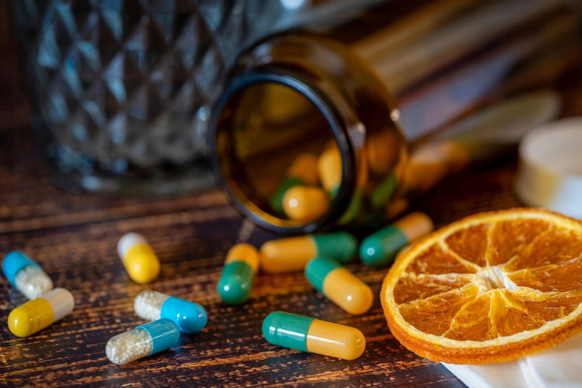 ¿Es necesario que los niños tomen vitaminas? Lo que opinan los especialistas sobre los suplementos para niños