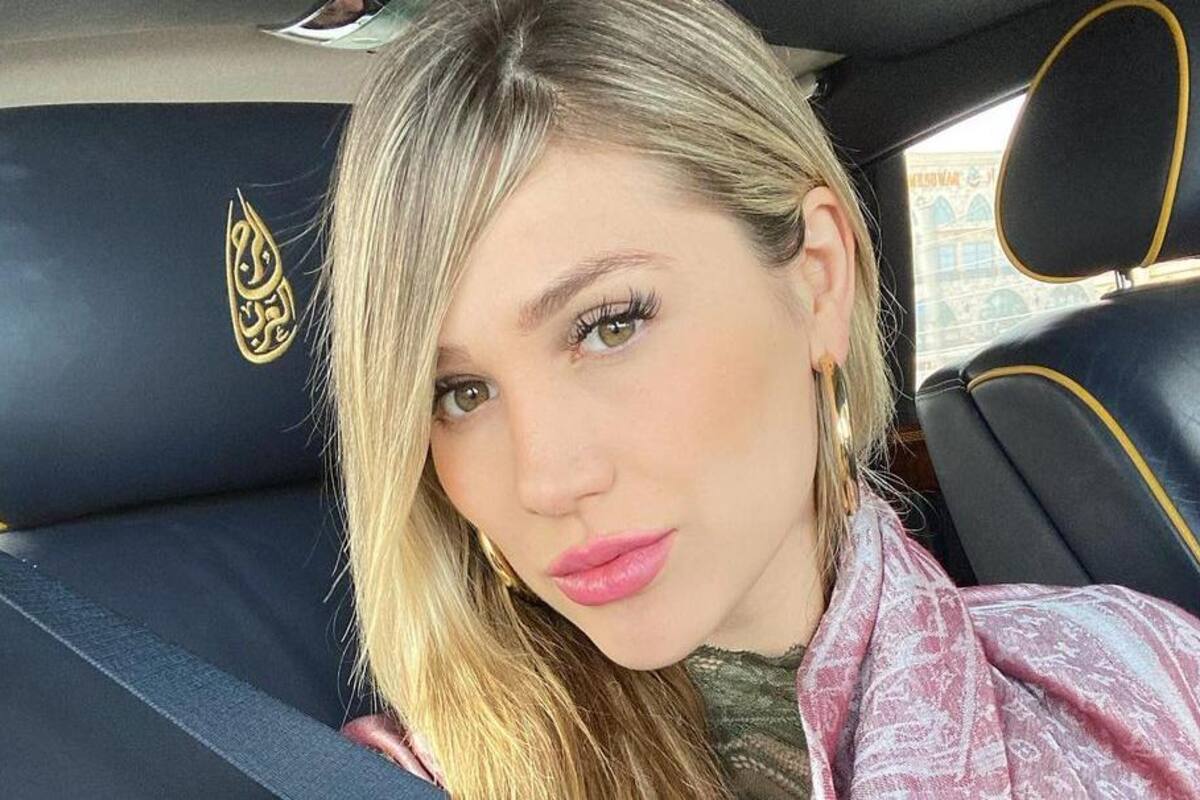 Fernanda Gómez “tira la toalla” y se muestra en micro bikini