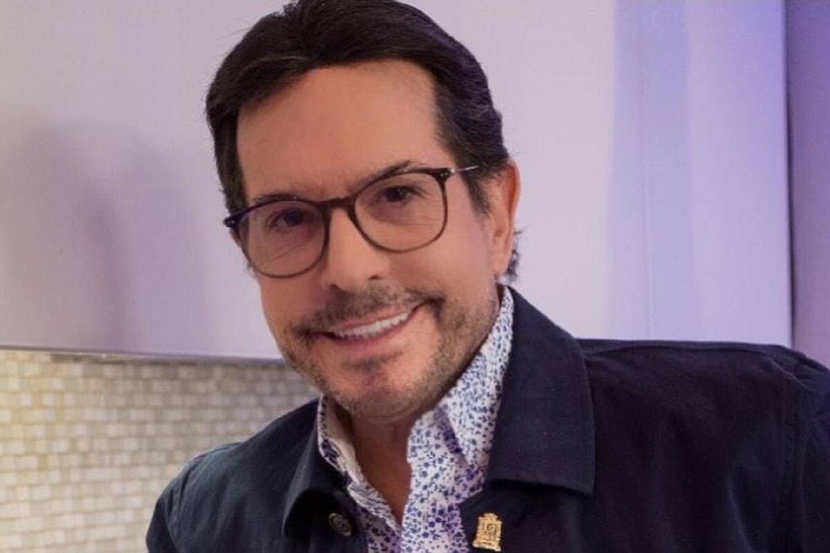Revelan que Juan José Origel tuvo un romance con un famoso actor de Televisa