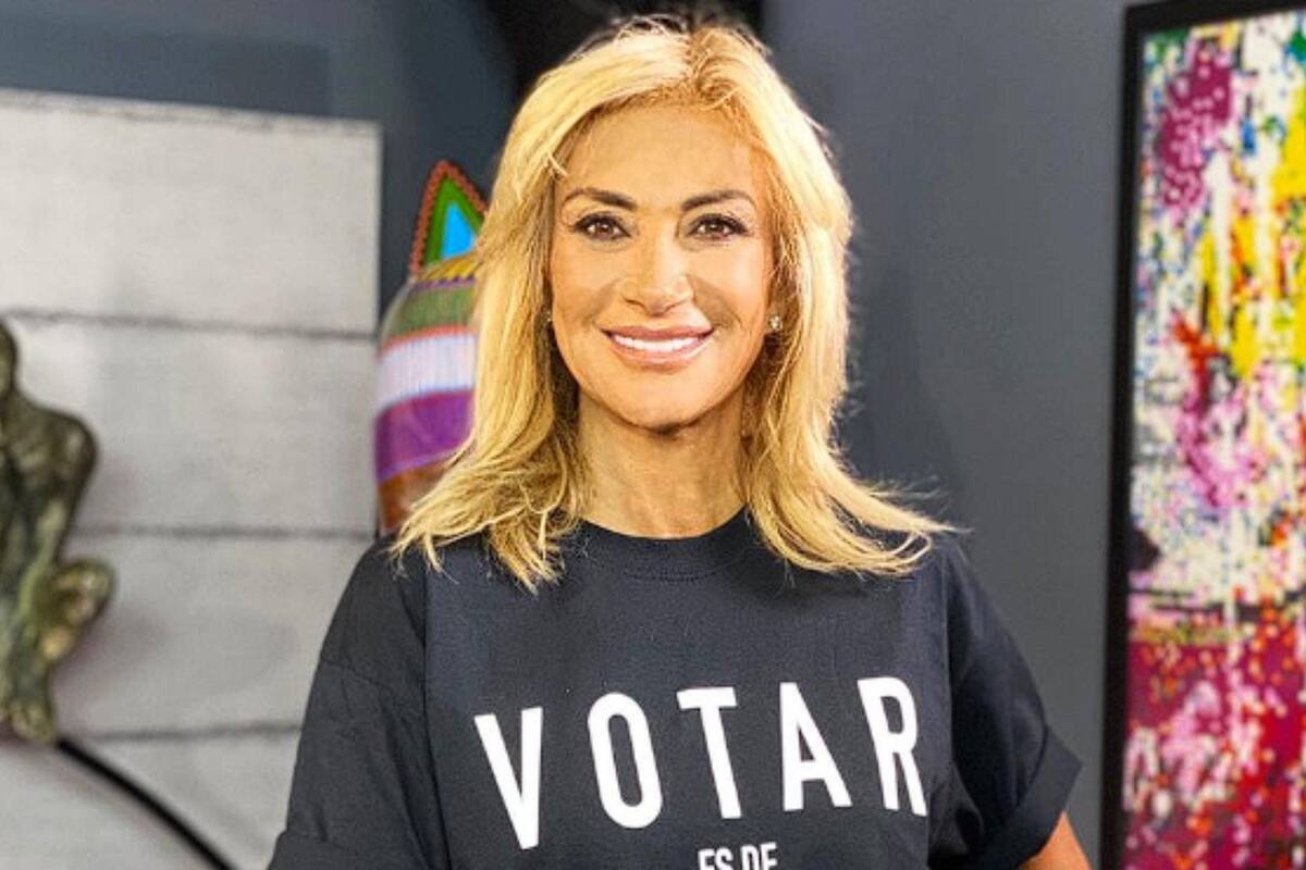 Alburean a Adela Micha durante transmisión en vivo