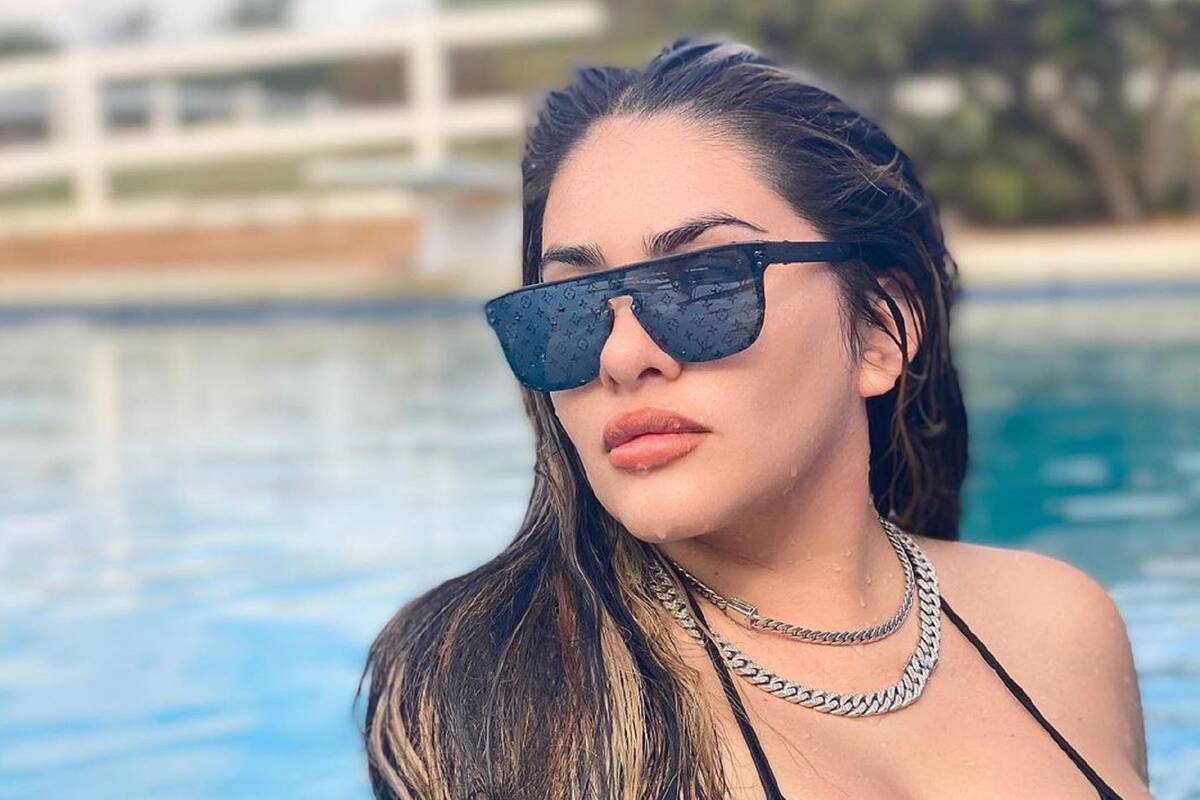 Julie Lemus, ex de Andy Ruiz, enamora a todos con espectacular traje de baño