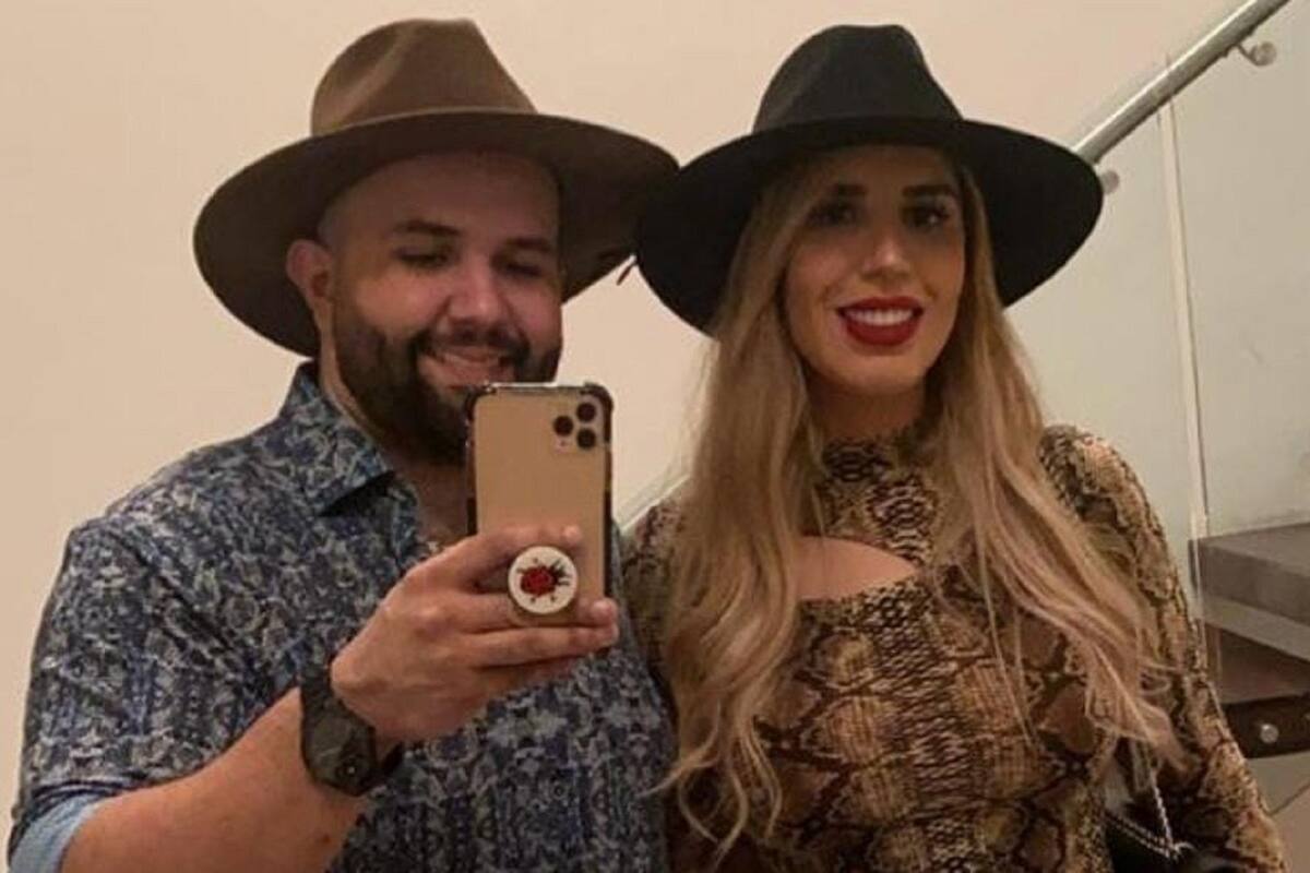 Carín León se casa con Alejandra Esquer en una increíble boda de lujo en Hermosillo