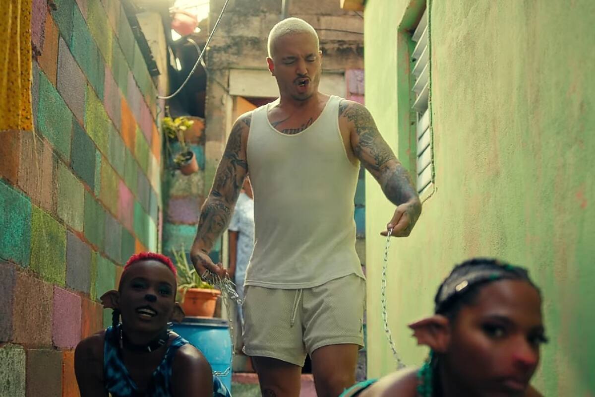 YouTube retira el video de "Perra", de J Balvin; lo tachan de misoginia y machismo