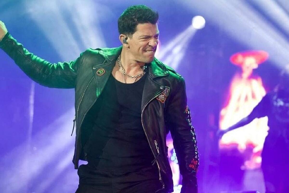 Yahir revela que se tuvo que operar por un tumor benigno en los senos paranasales