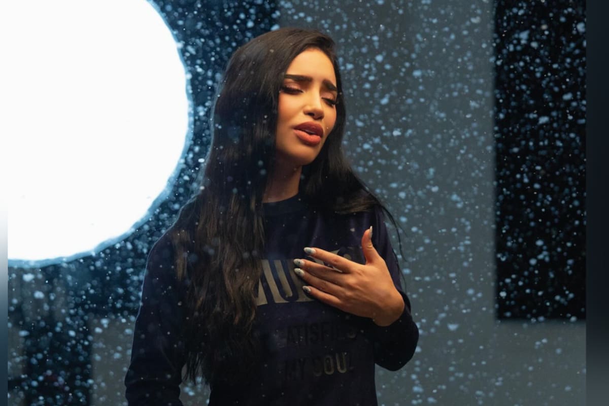 Kimberly Loaiza lanza canción emotiva y en redes sociales se burlan de ella: ¡ya es meme en TikTok!