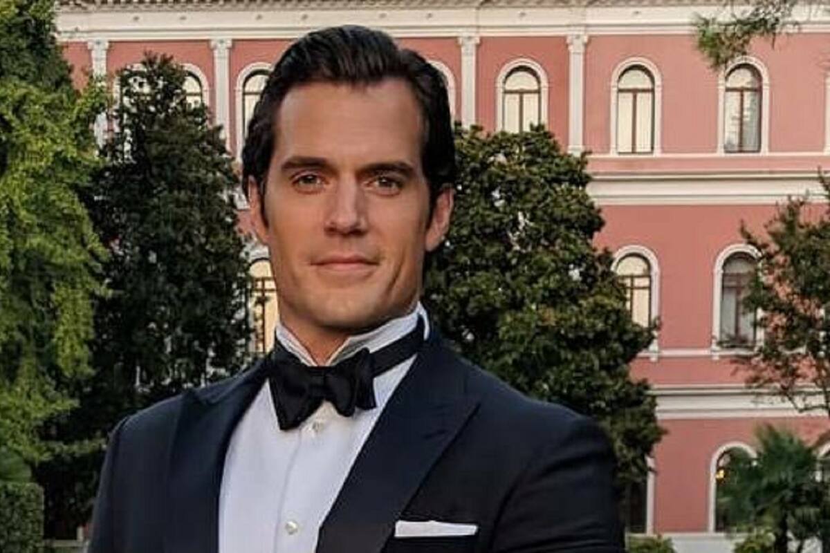 Henry Cavill vuelve locas las redes sociales tras ser visto tomado de la mano con una mujer