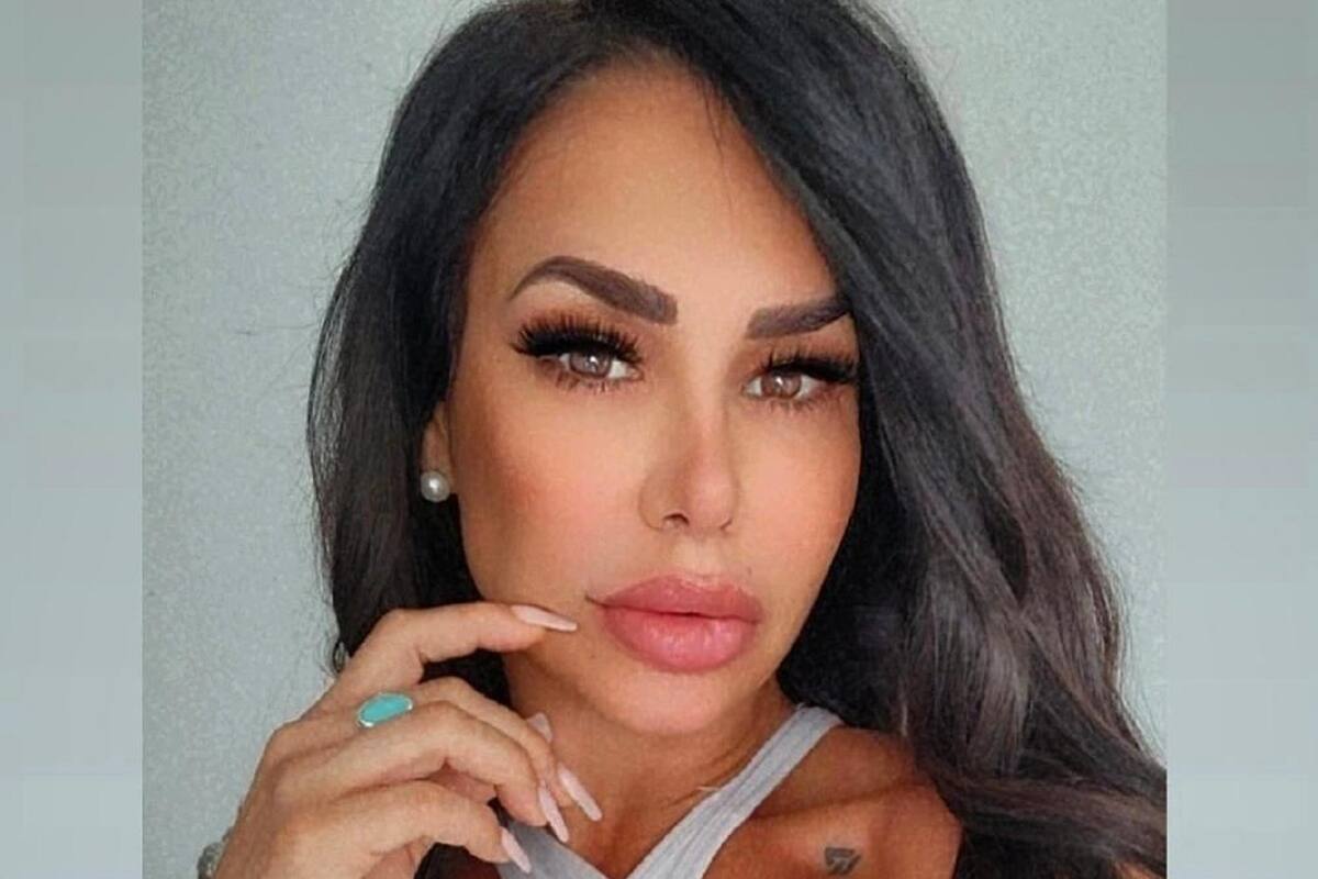 Lis Vega enseña sus voluptuosas curvas con ropa interior y enciende a sus fans