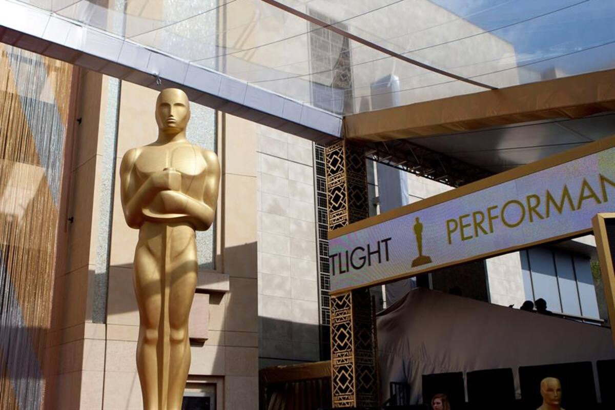 Academia de Hollywood decide hoy si retrasa la gala de los Óscar 2021 por el Covid-19