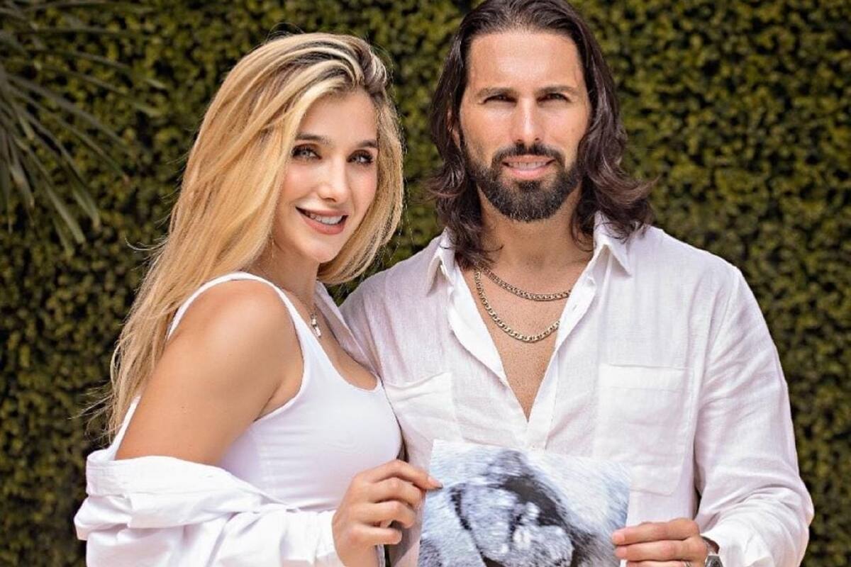 Poncho de Nigris rompe en llano al enterarse del sexo de su bebé