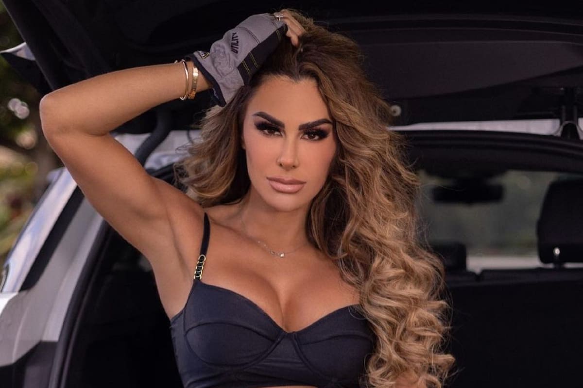 Dulce María invita a Ninel Conde a la gira "Soy Rebelde World Tour"