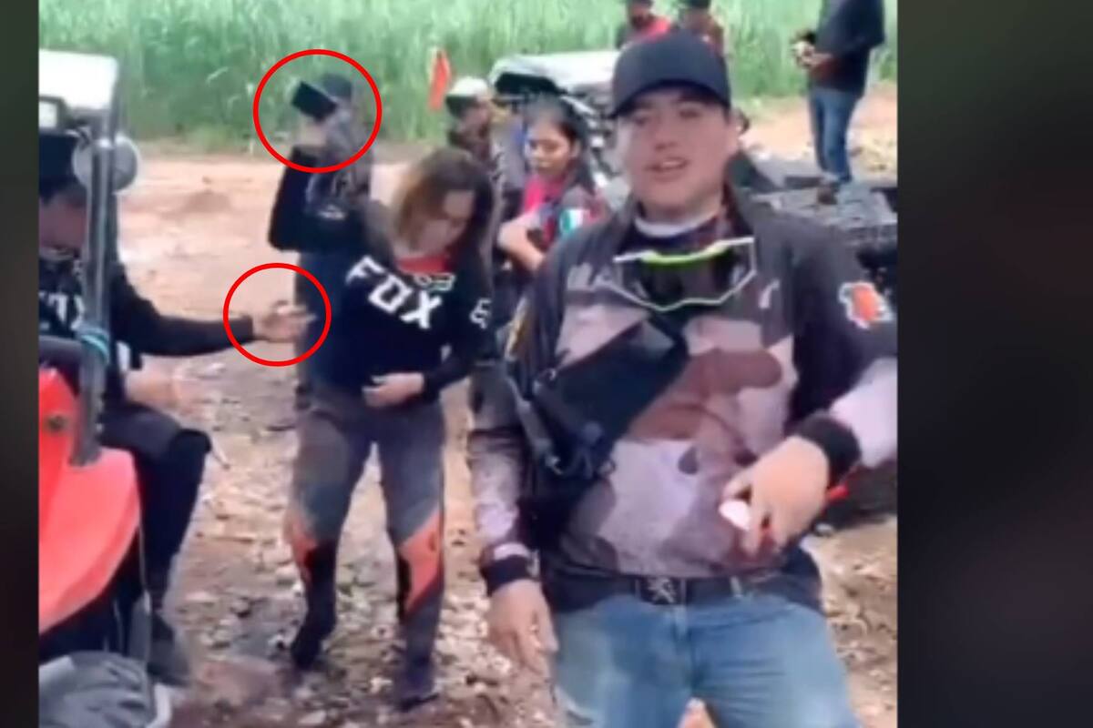 VIDEO: Mujer destroza su celular para que no le descubran sus infidelidades