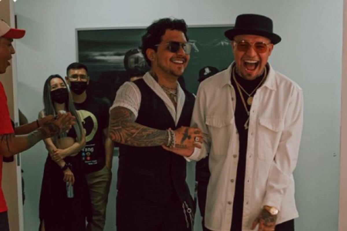 "Botella tras Botella" de Christian Nodal y Gera MX llega a 500 millones en YouTube