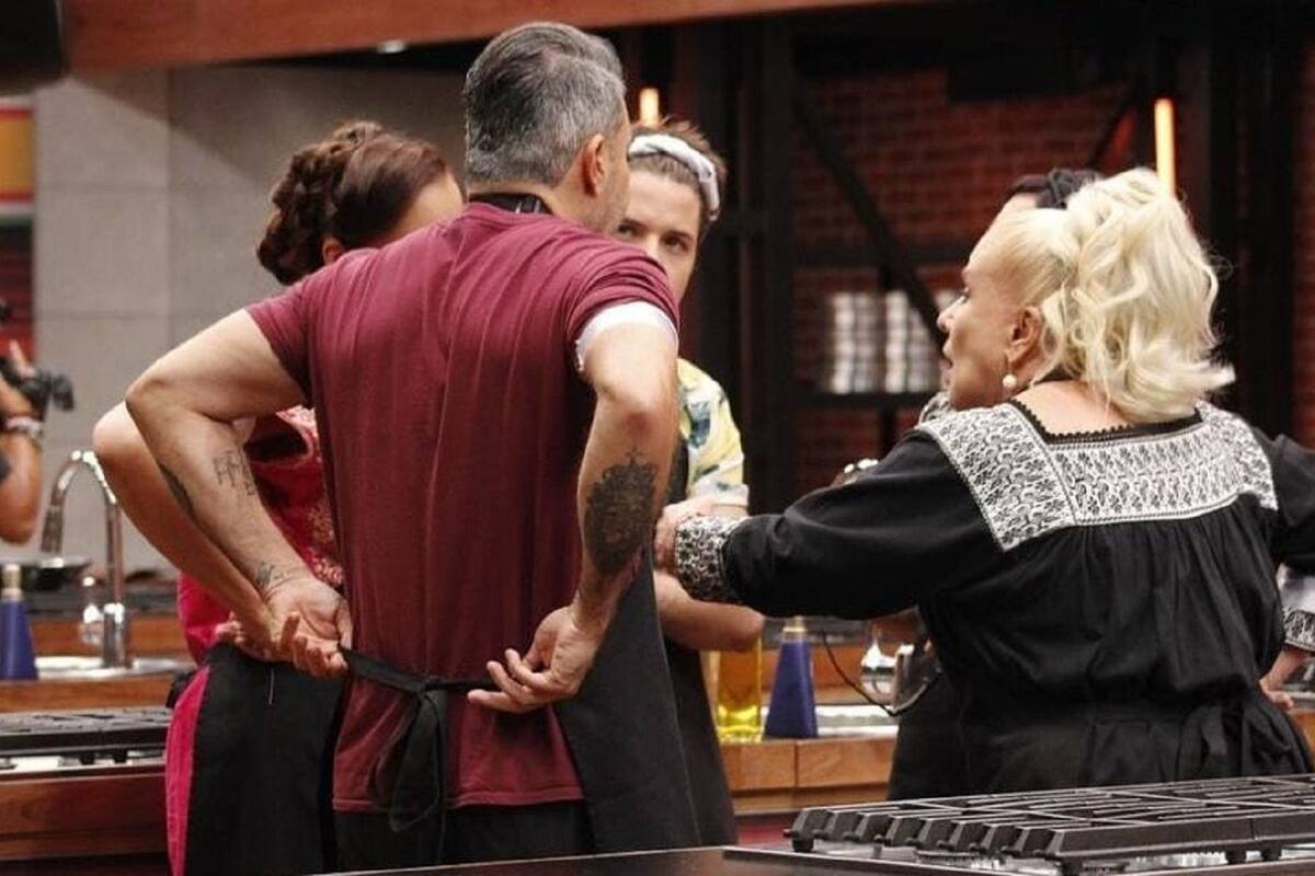 “Master Chef Celebrity”: Laura Zapata y Stephanie Salas protagonizan  pelea