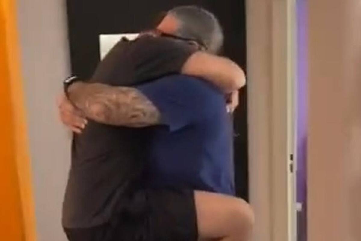 Hermanos se vuelven virales en TikTok tras su reacción al verse después de 10 años