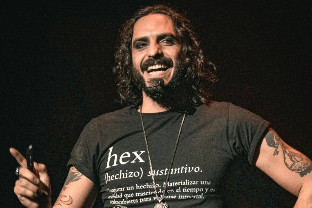Antonio Badía vuelve a impresionar a todos con sensual fotografía